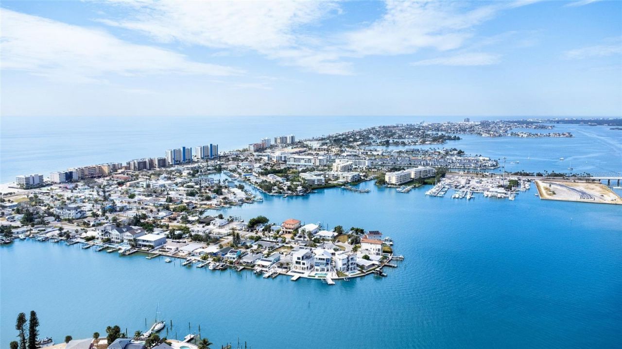 360 145th Avenue E, Madeira Beach, FL 33708 Photo