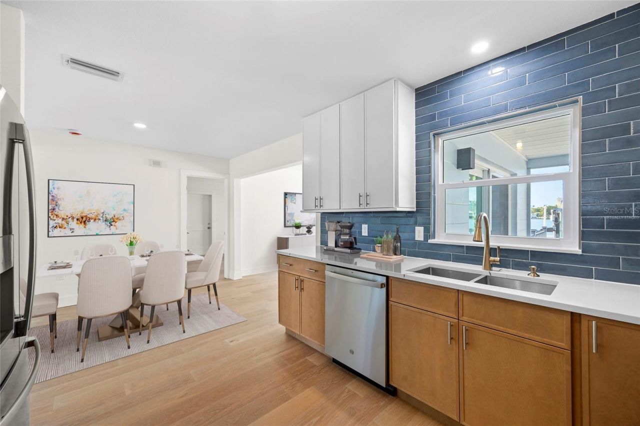 360 145th Avenue E, Madeira Beach, FL 33708 Photo