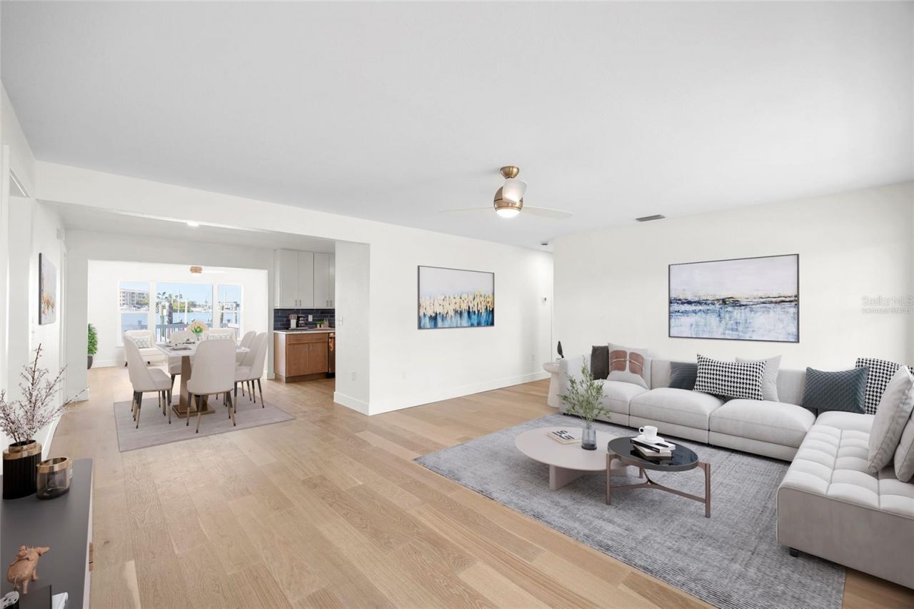 360 145th Avenue E, Madeira Beach, FL 33708 Photo