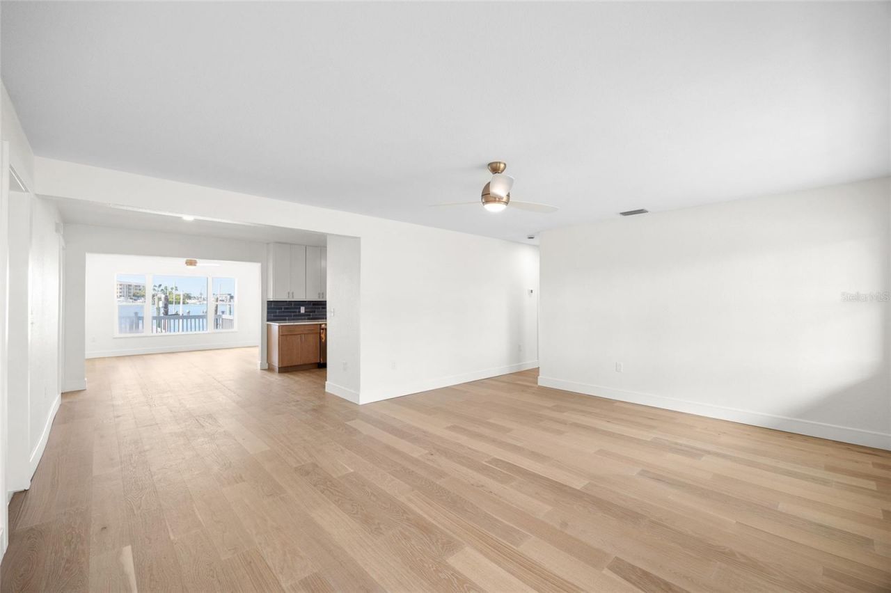 360 145th Avenue E, Madeira Beach, FL 33708 Photo