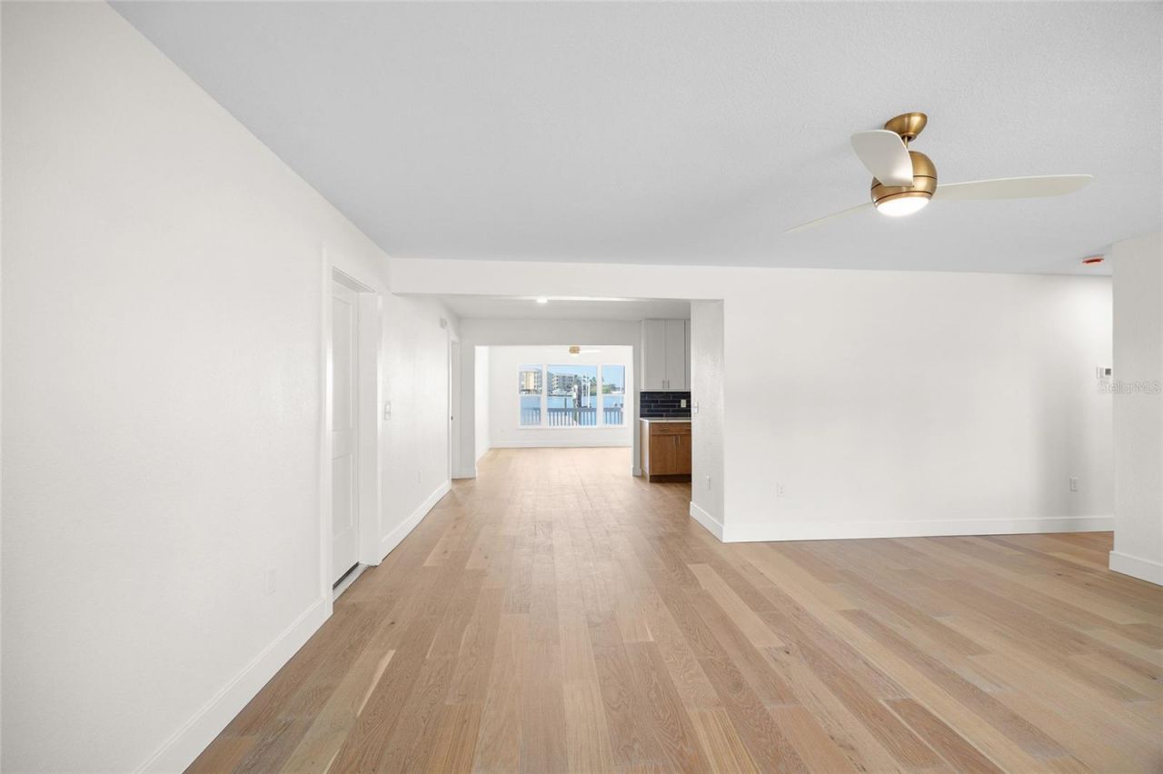 360 145th Avenue E, Madeira Beach, FL 33708 Photo