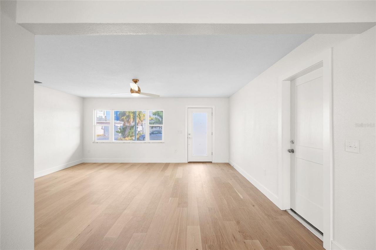 360 145th Avenue E, Madeira Beach, FL 33708 Photo