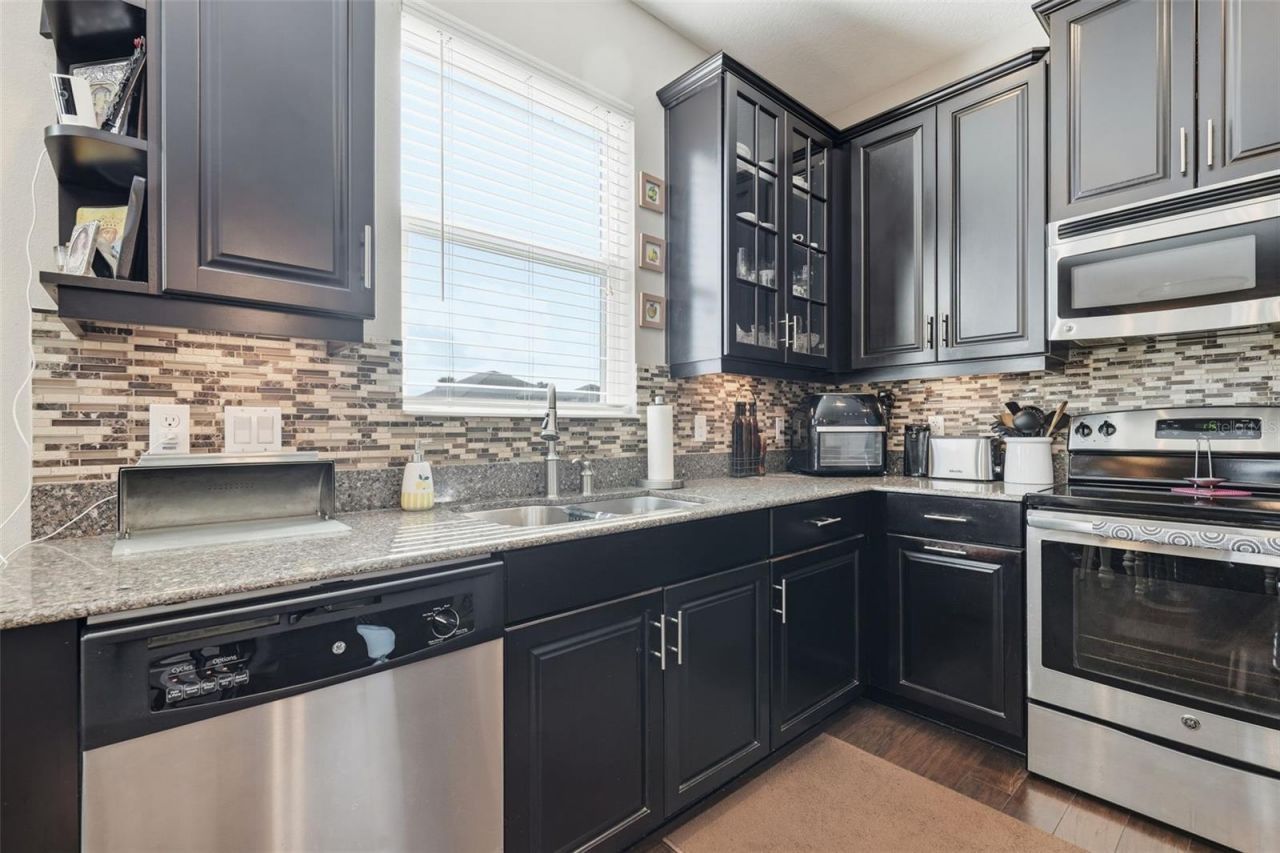 2605 Limerick Circle, Grand Island, FL 32735 Photo