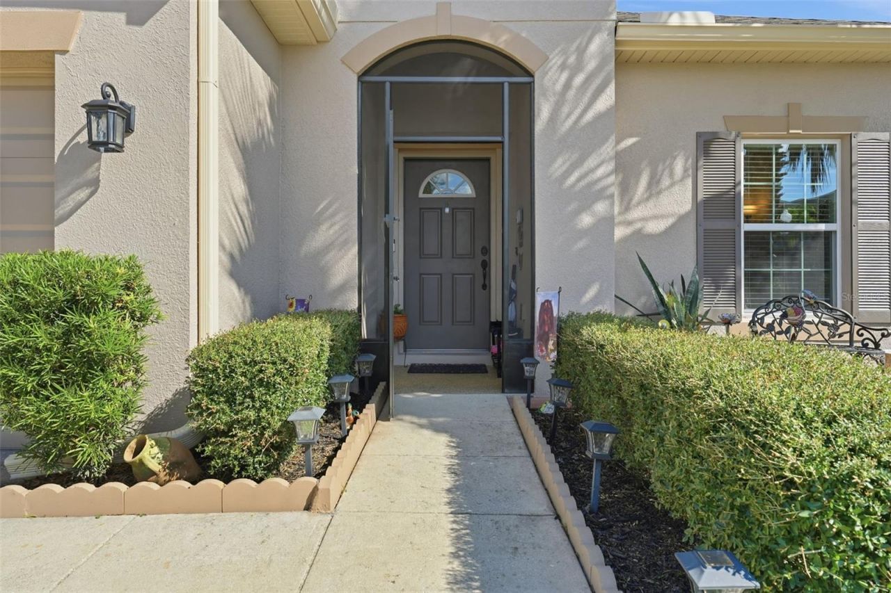 2605 Limerick Circle, Grand Island, FL 32735 Photo