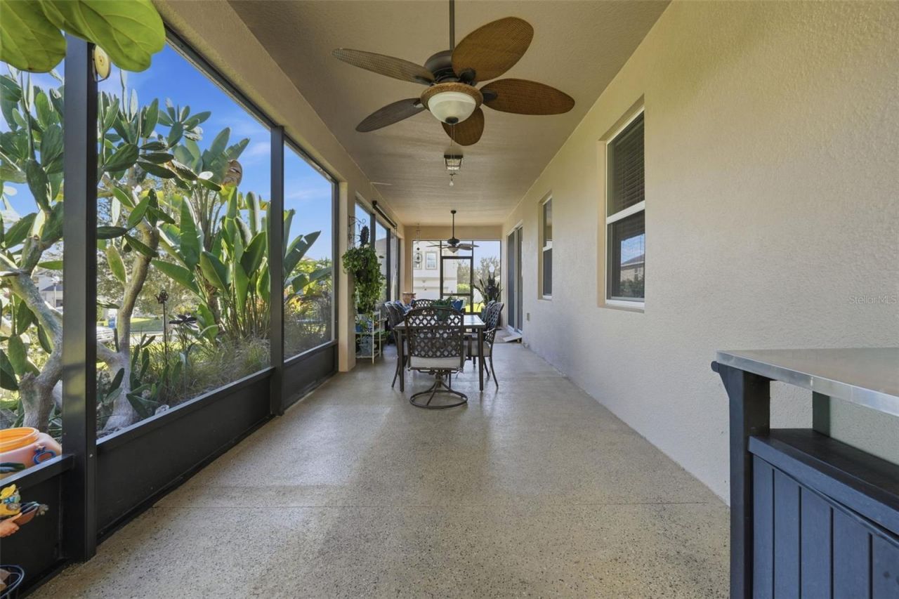 2605 Limerick Circle, Grand Island, FL 32735 Photo