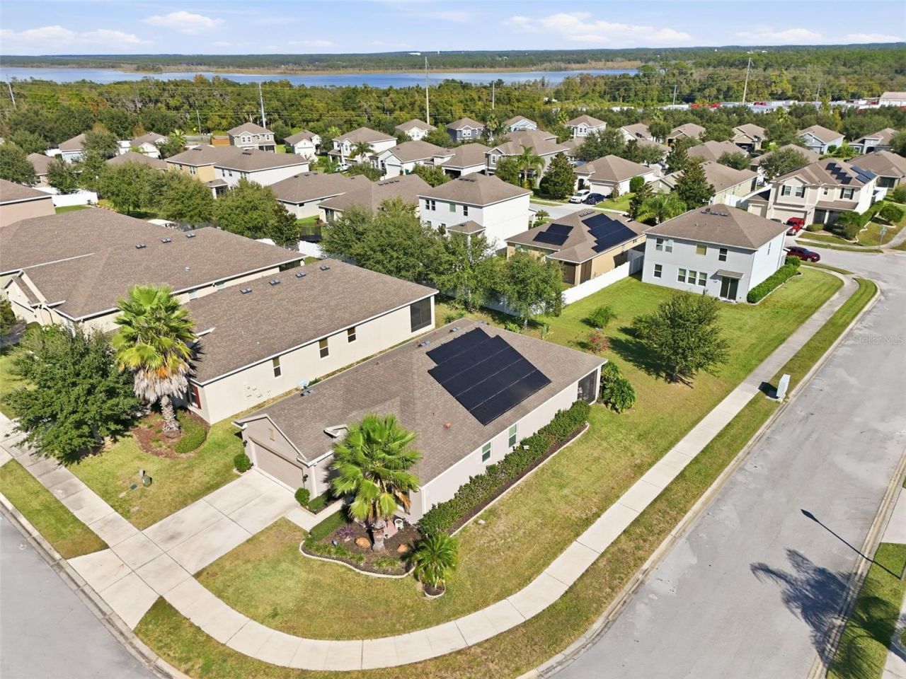 2605 Limerick Circle, Grand Island, FL 32735 Photo