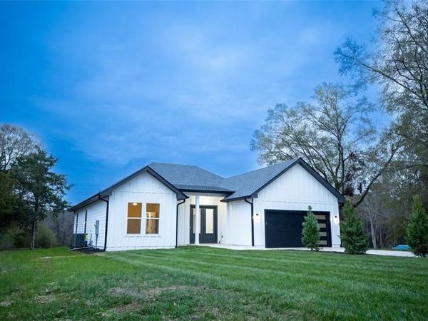 2590 Walton Downs Road, Monroe, GA 30655