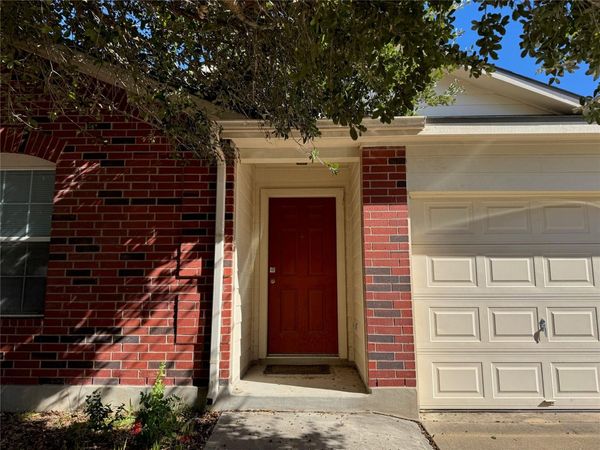 18420 Wind Tree LN, Elgin, TX 78621