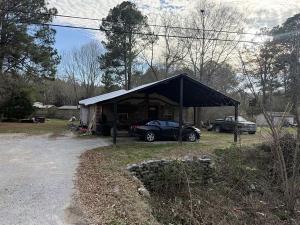 1070 Mountain View Road, Trion, GA 30753