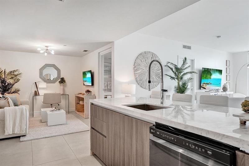 401 N Birch Road, Unit 702, Fort Lauderdale, FL 33304 Photo