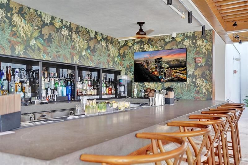 401 N Birch Road, Unit 702, Fort Lauderdale, FL 33304 Photo