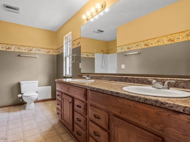 1870 Northview Avenue, Alliance, OH 44601 Photo 26