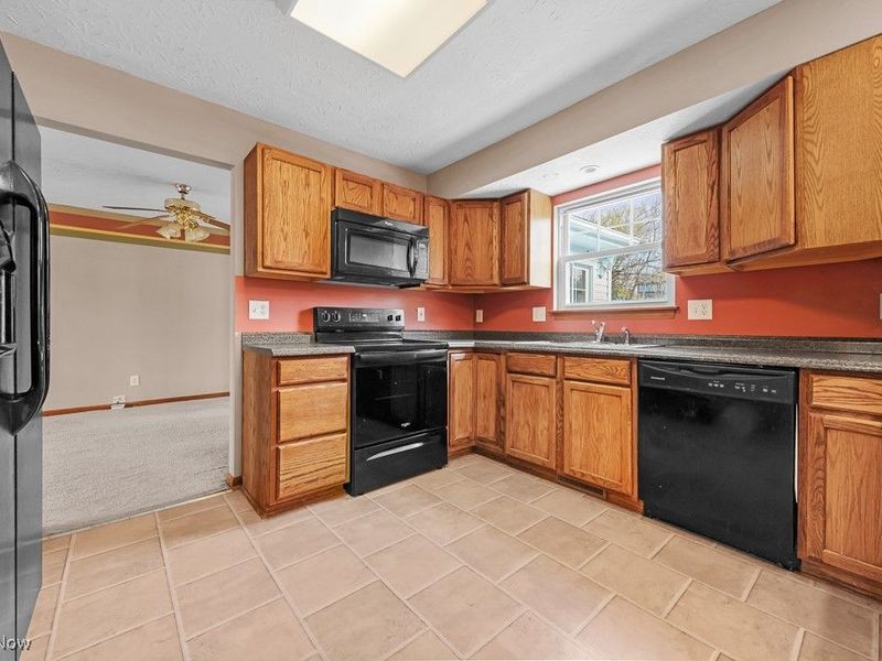 1870 Northview Avenue, Alliance, OH 44601 Photo 4