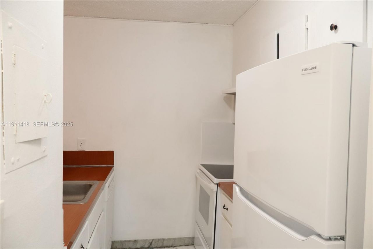 1225 NE 124th St, Unit 29C, North Miami, FL 33161 Photo