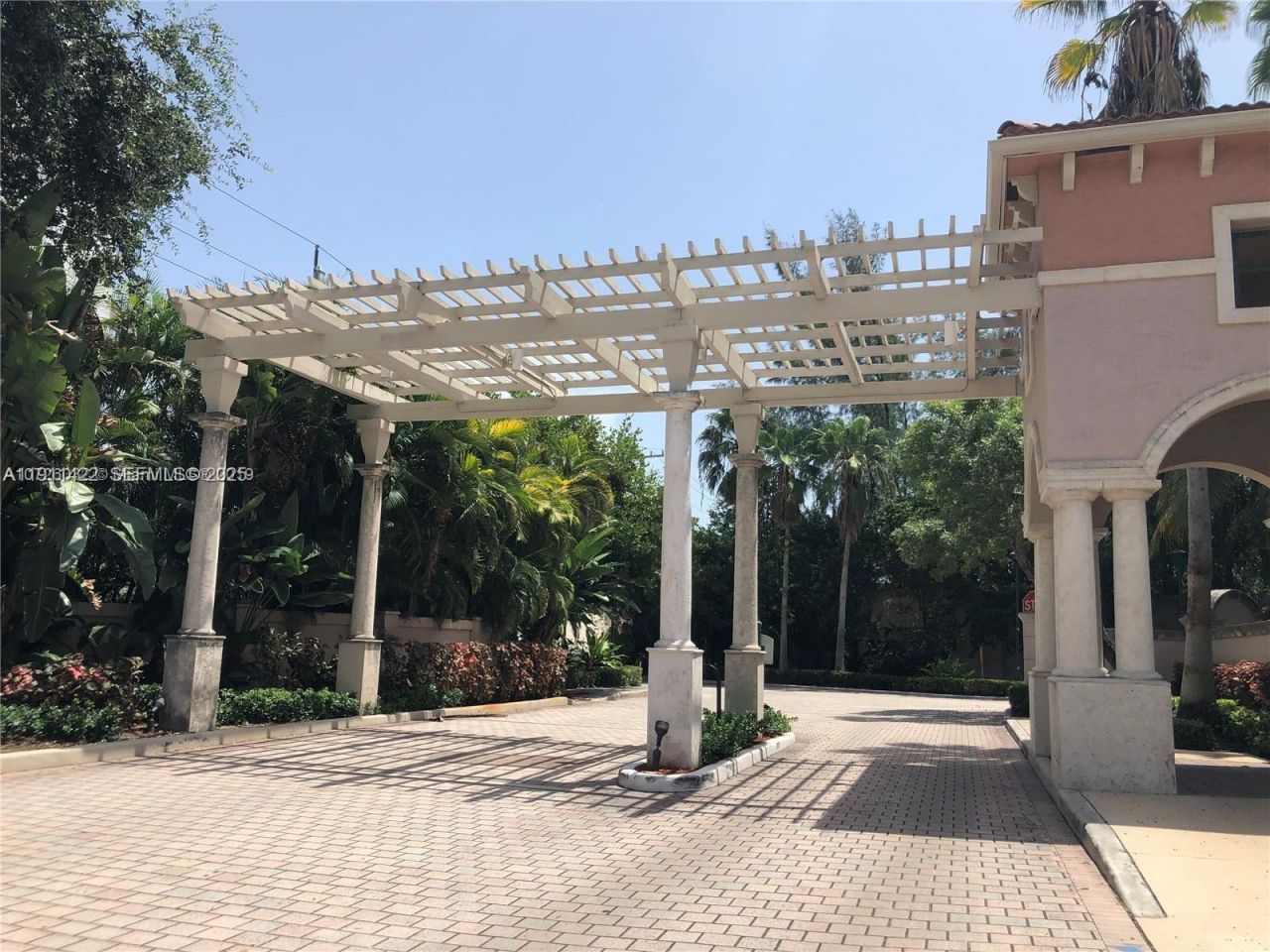 2039 SE 10th Ave, Unit 503, Fort Lauderdale, FL 33316 Photo