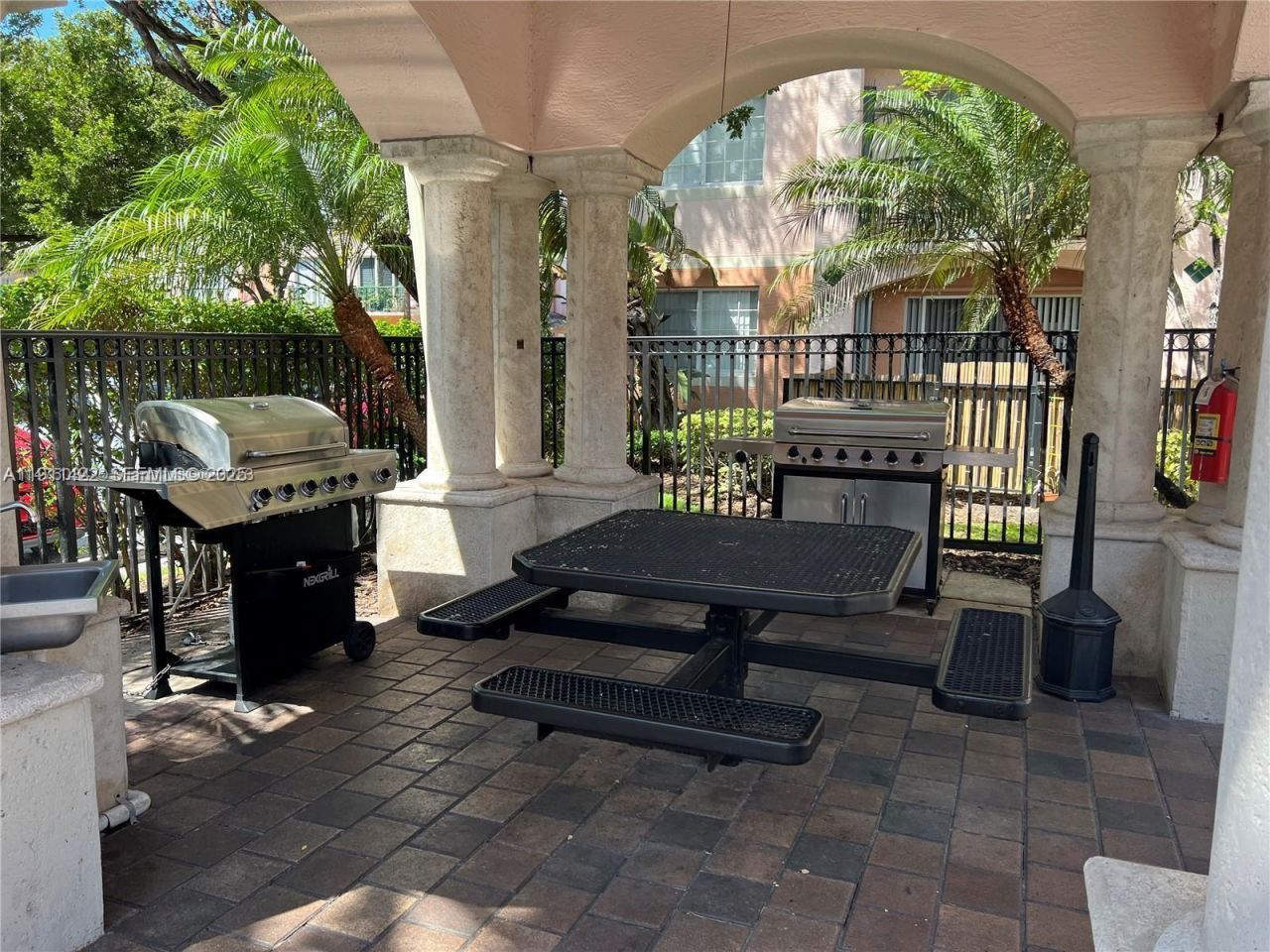 2039 SE 10th Ave, Unit 503, Fort Lauderdale, FL 33316 Photo