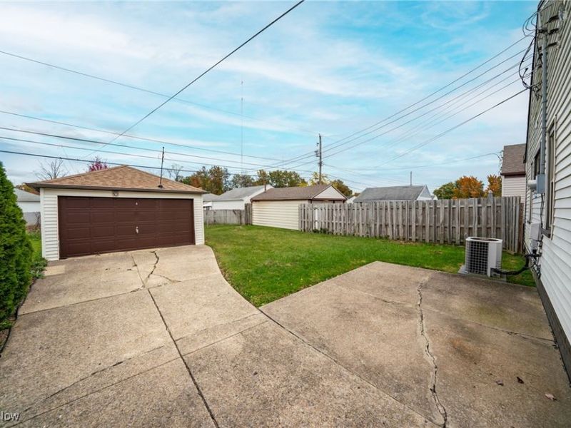 3018 Center Drive, Parma, OH 44134 Photo 15