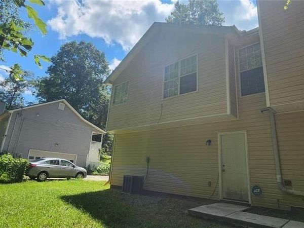 2184 HAMPTON Trail SE, Conyers, GA 30013