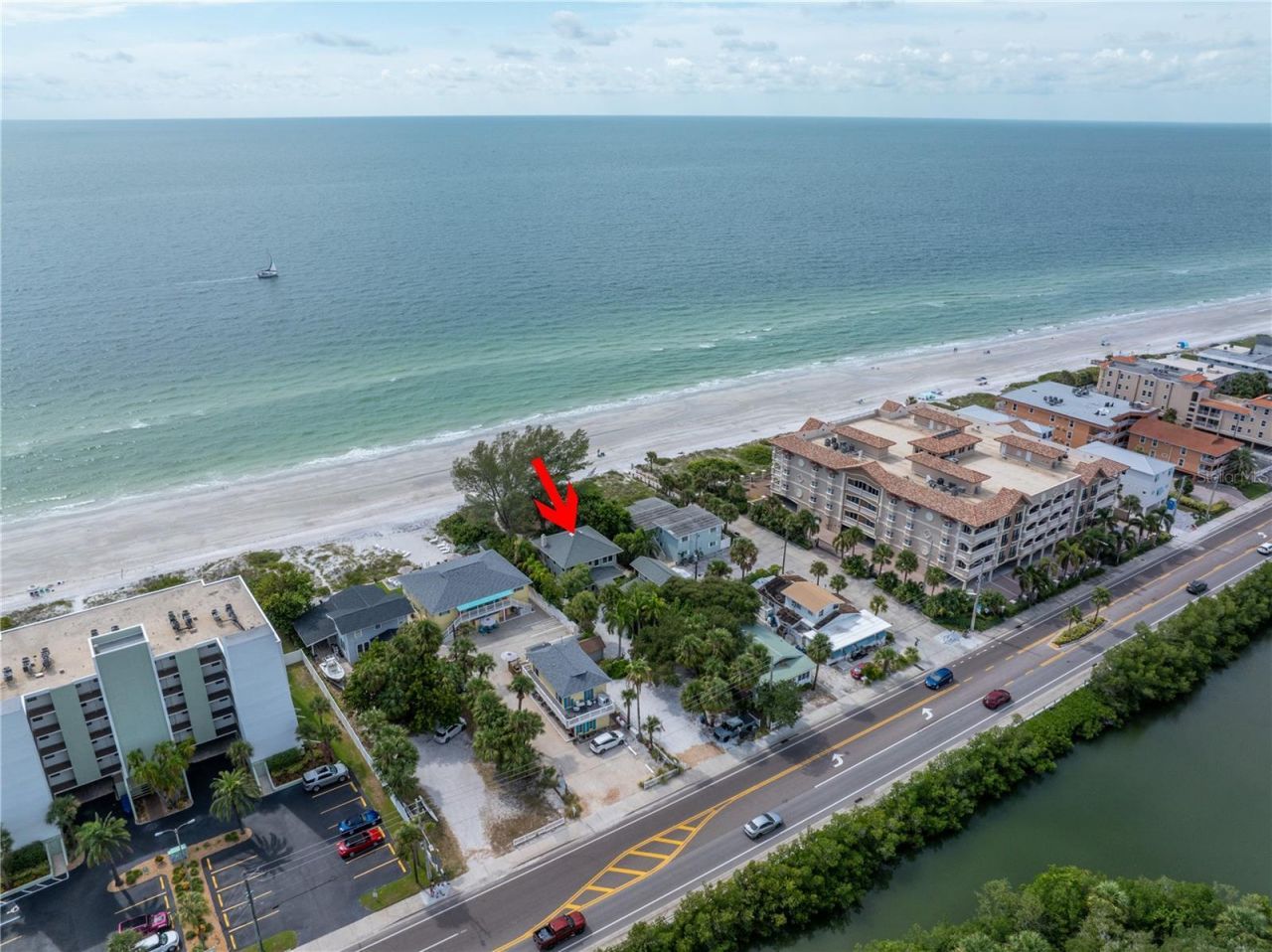 516 Gulf Boulevard, Indian Rocks Beach, FL 33785 Photo