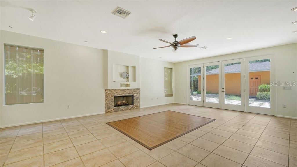 875 Indian Beach Drive, Sarasota, FL 34234 Photo