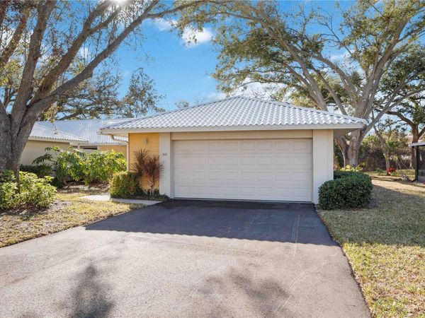 269 SOUTHAMPTON DRIVE, Unit 303, VENICE, FL 34293