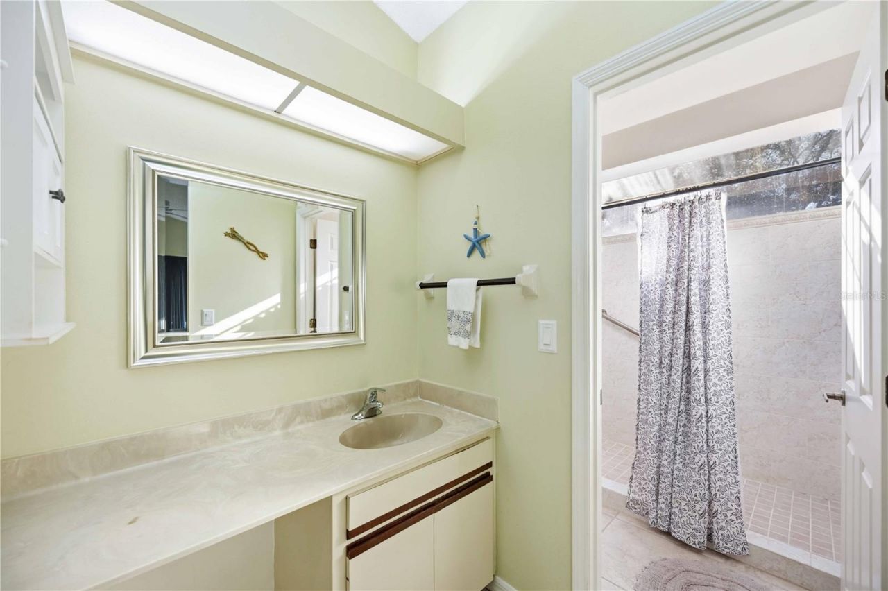 269 Southampton Drive, Unit 303, Venice, FL 34293 Photo