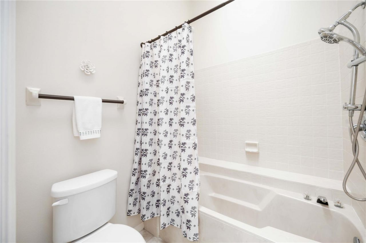 269 Southampton Drive, Unit 303, Venice, FL 34293 Photo