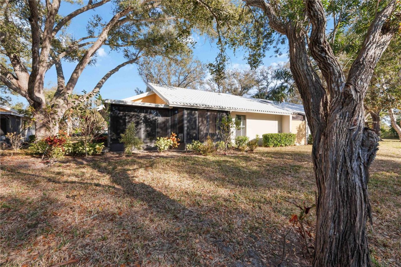 269 Southampton Drive, Unit 303, Venice, FL 34293 Photo