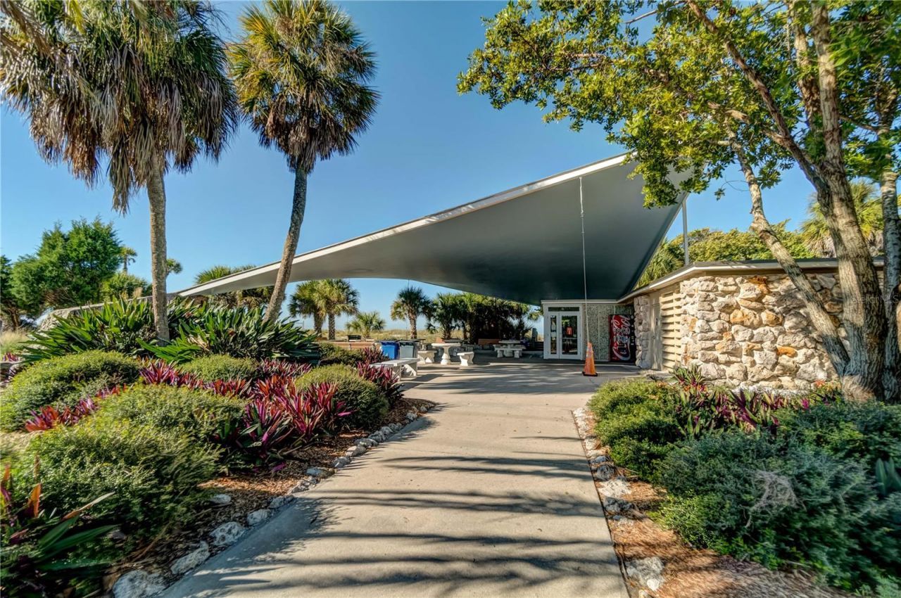 269 Southampton Drive, Unit 303, Venice, FL 34293 Photo