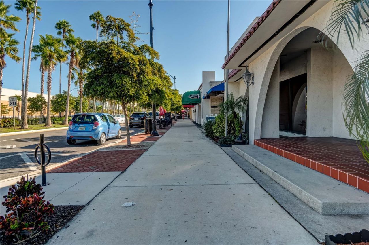 269 Southampton Drive, Unit 303, Venice, FL 34293 Photo