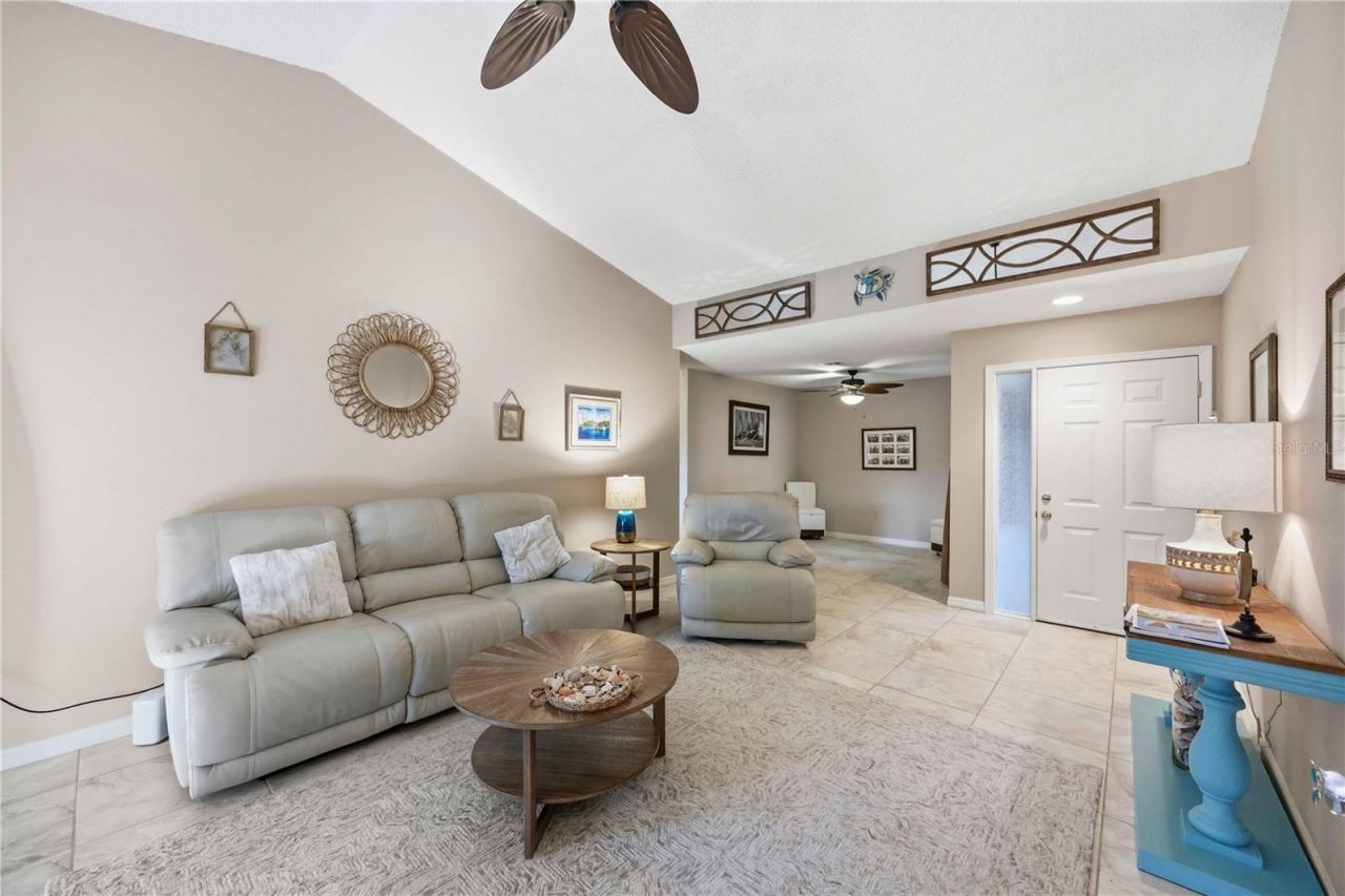 269 Southampton Drive, Unit 303, Venice, FL 34293 Photo