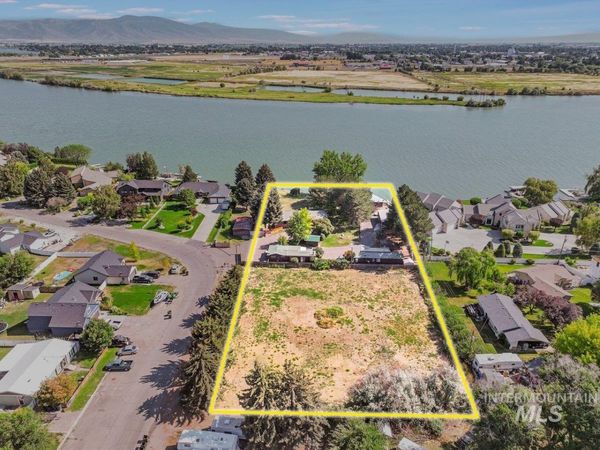 1801 Y Street, Heyburn, ID 83336
