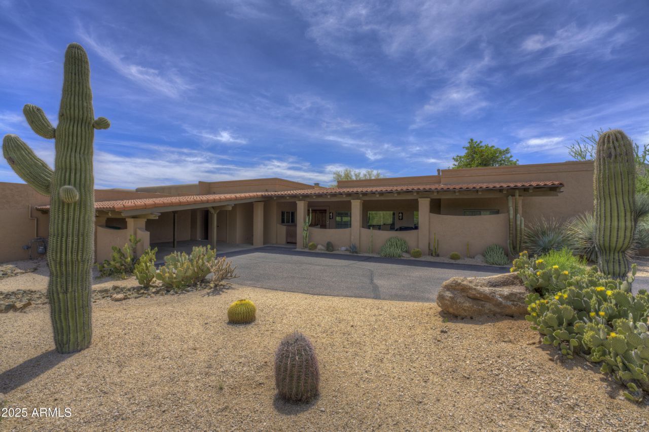1103 Ocotillo Circle, Carefree, AZ 85377 Main Photo