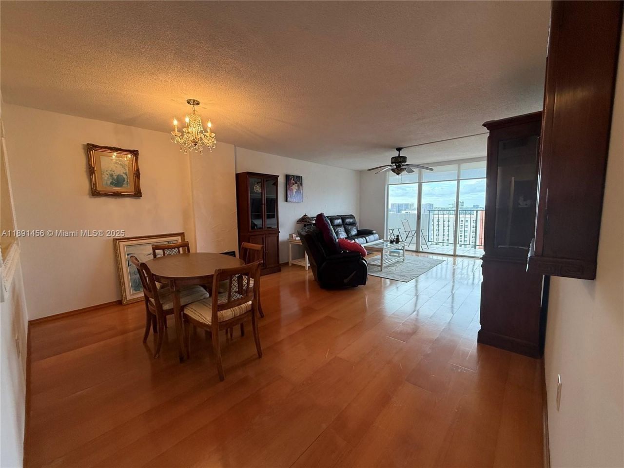 2780 NE 183rd St, Unit 1415, Aventura, FL 33160 Photo