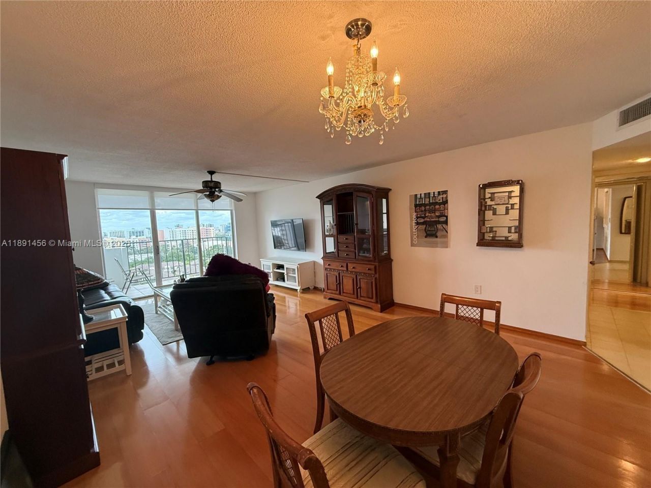 2780 NE 183rd St, Unit 1415, Aventura, FL 33160 Photo