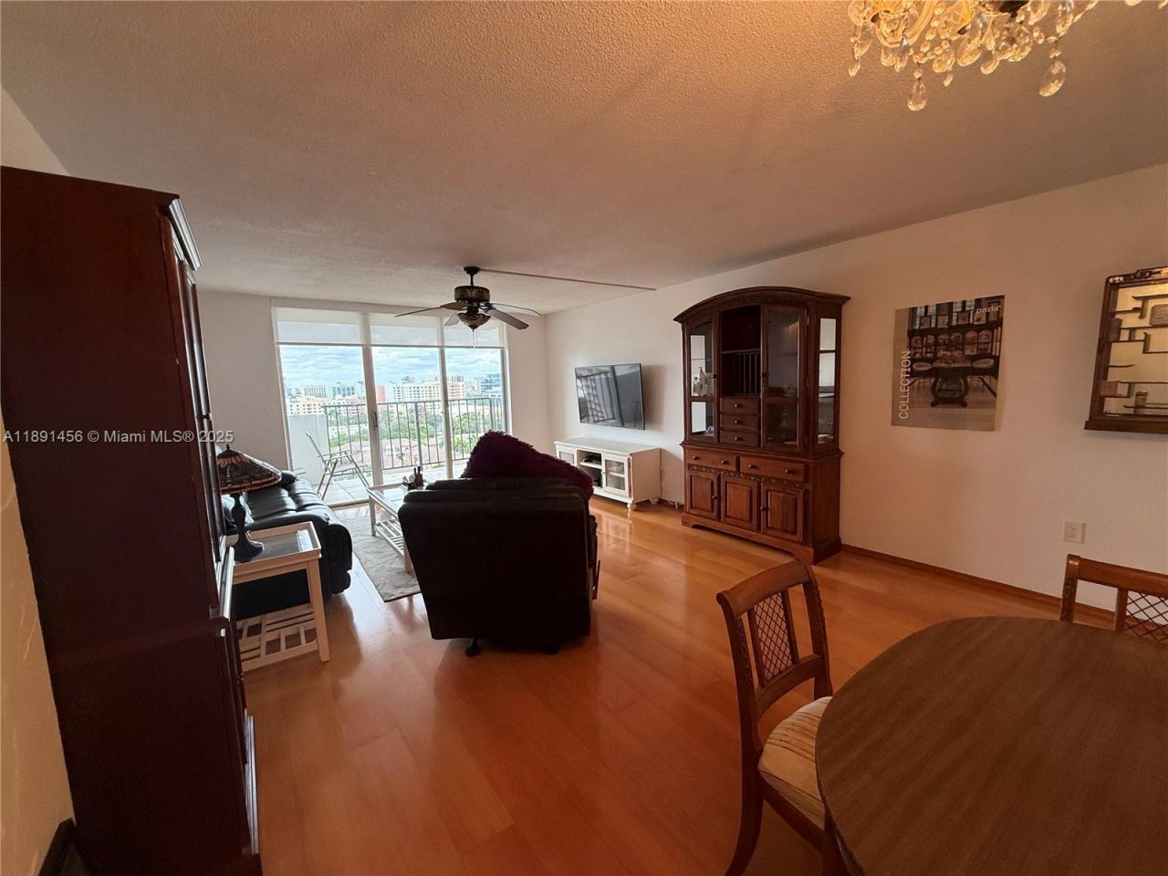 2780 NE 183rd St, Unit 1415, Aventura, FL 33160 Photo