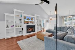 4715 Harvest Dr. photo 4