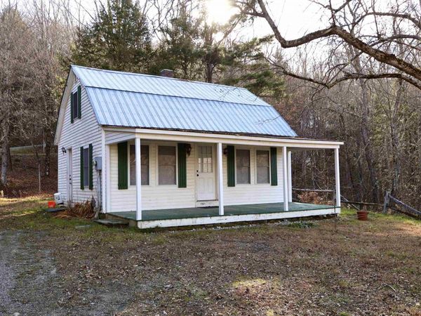 29 Markham Lane, Weston, VT 05161