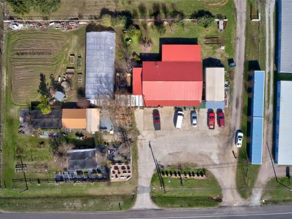 617 W MAIN , Whitesboro, TX 76273