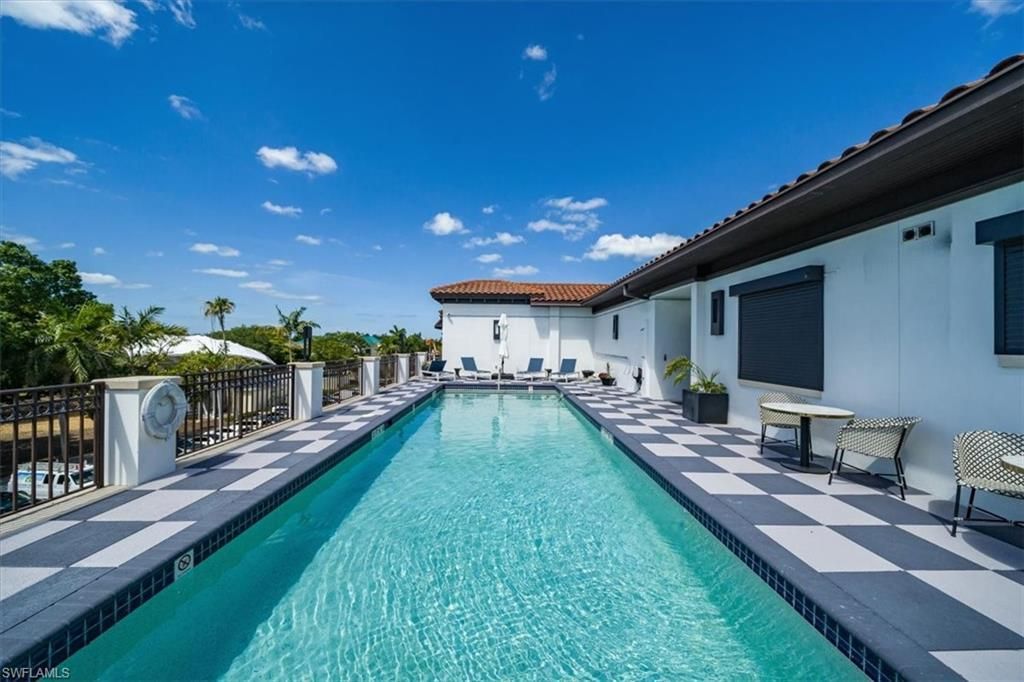 780 5th Ave S, Unit 305, Naples, FL 34102 Photo