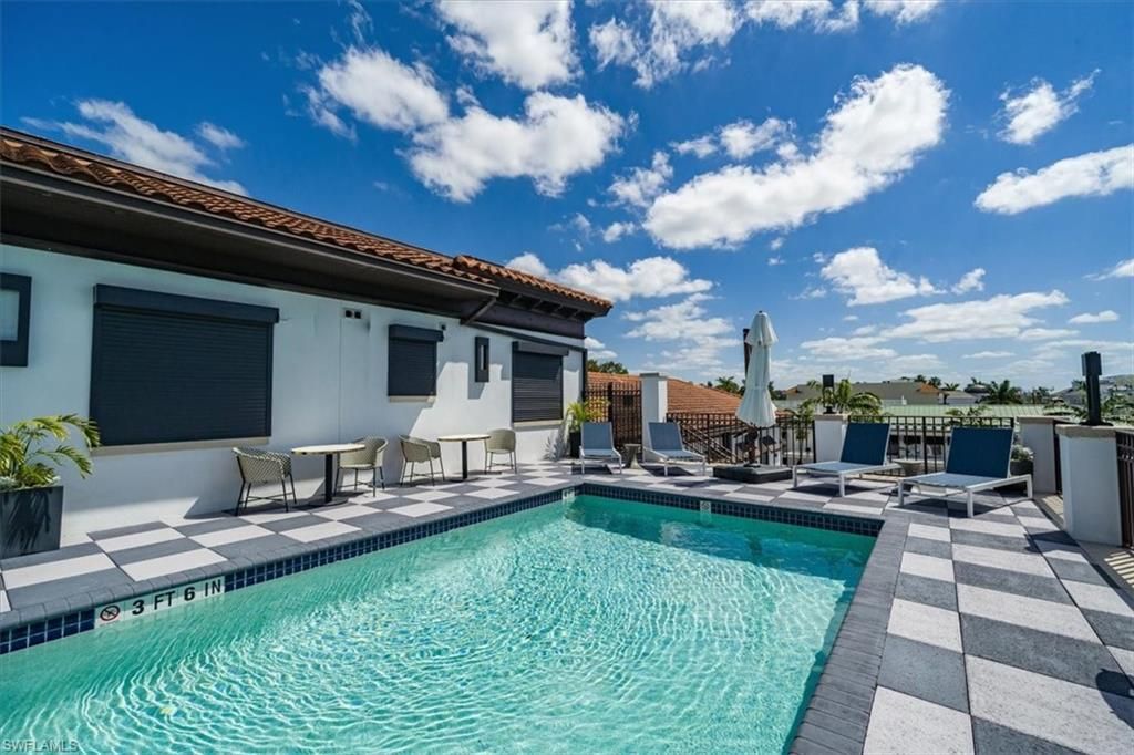 780 5th Ave S, Unit 305, Naples, FL 34102 Photo
