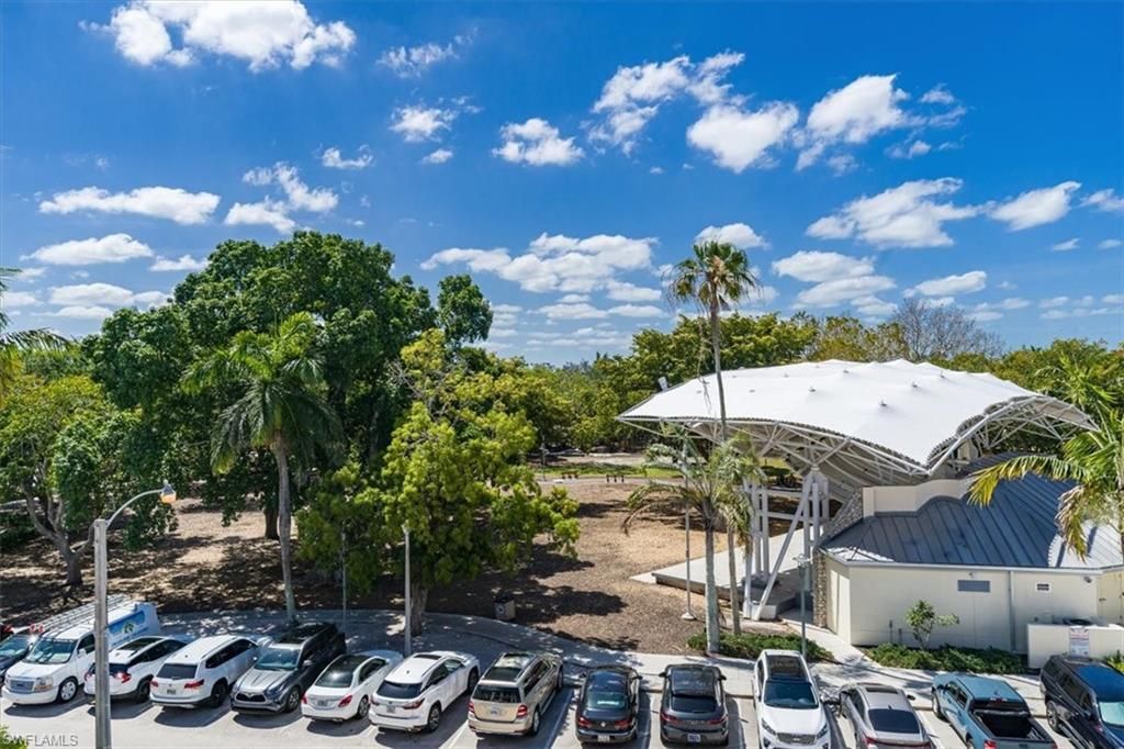 780 5th Ave S, Unit 305, Naples, FL 34102 Photo