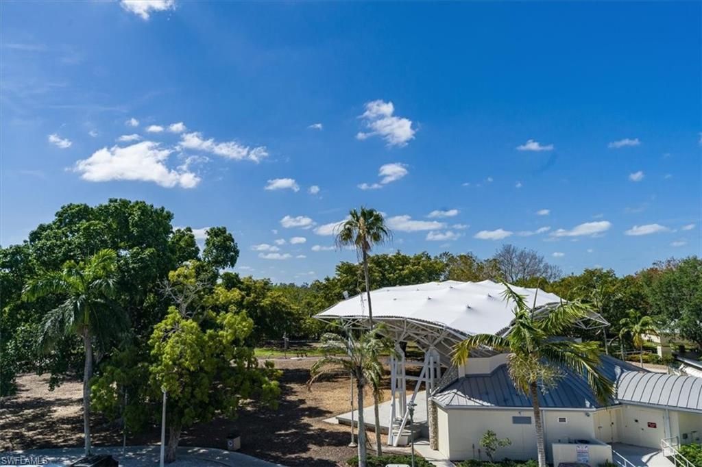 780 5th Ave S, Unit 305, Naples, FL 34102 Photo