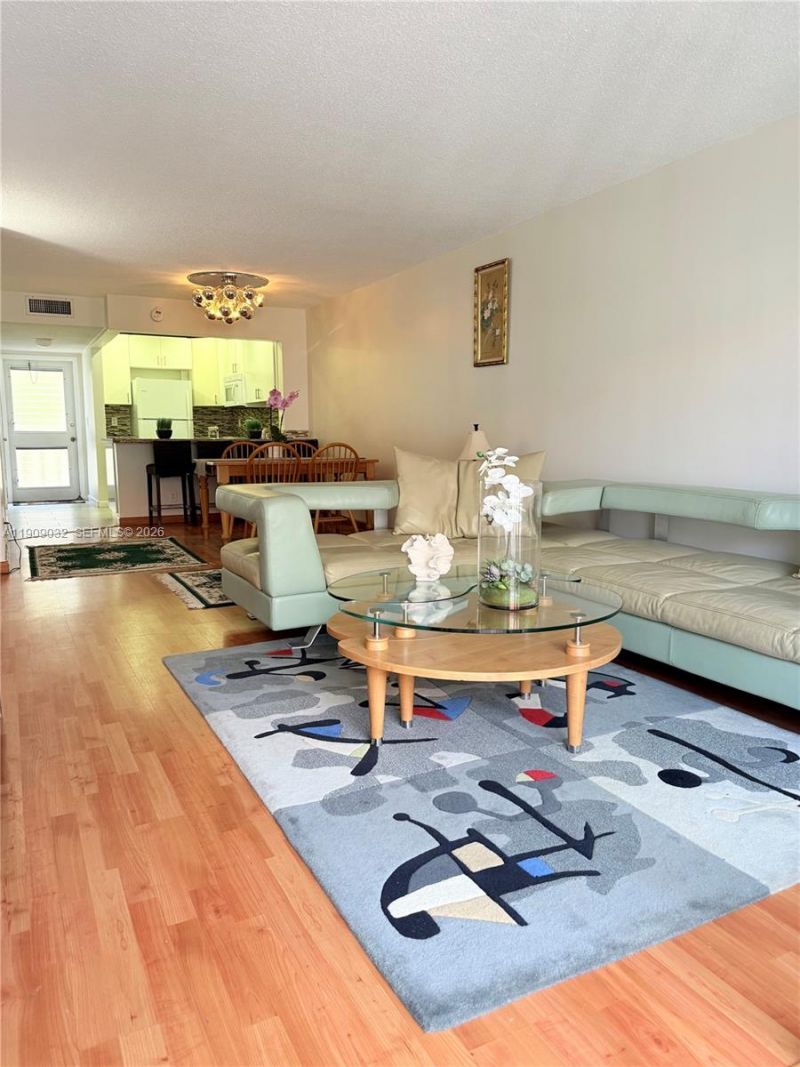 2081 S Ocean Dr, Unit 308, Hallandale Beach, FL 33009 Photo