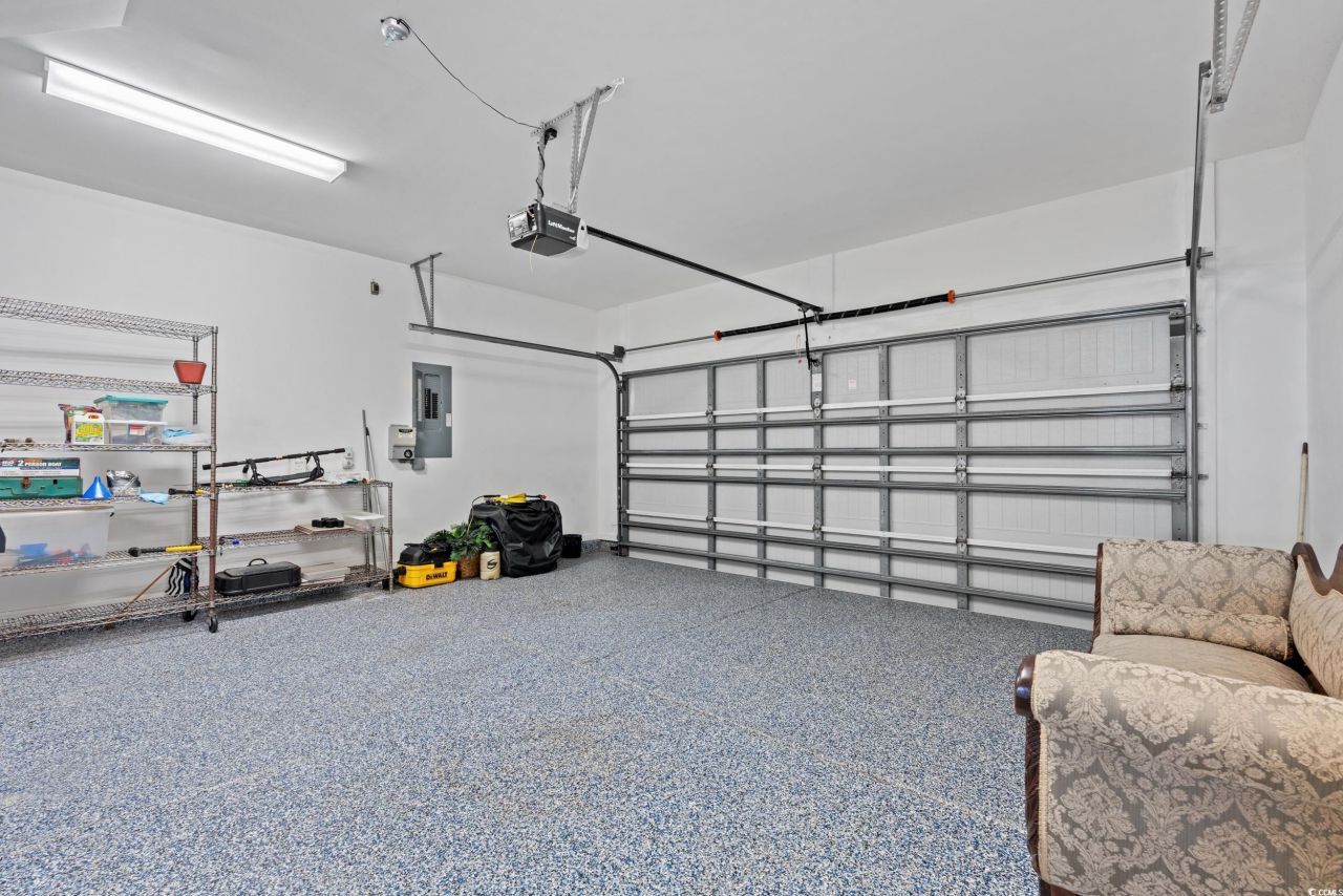 135 Parmelee Dr. Photo 27