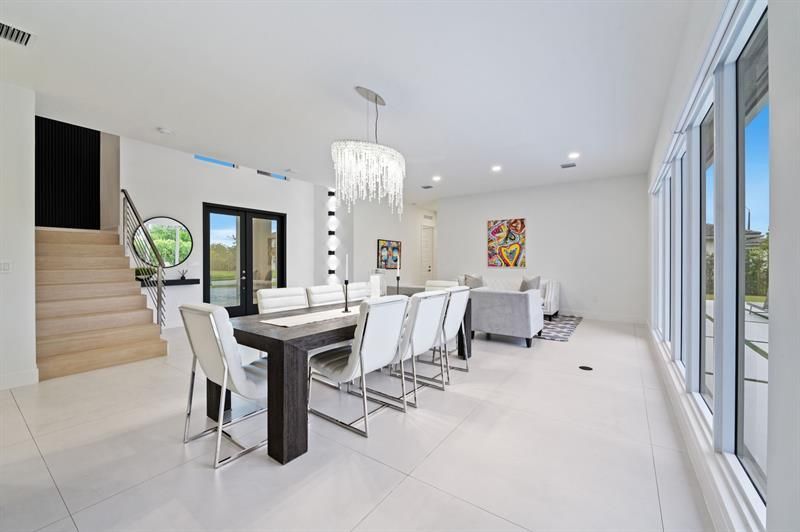 2001 Meadows Drive, Davie, FL 33324 Photo