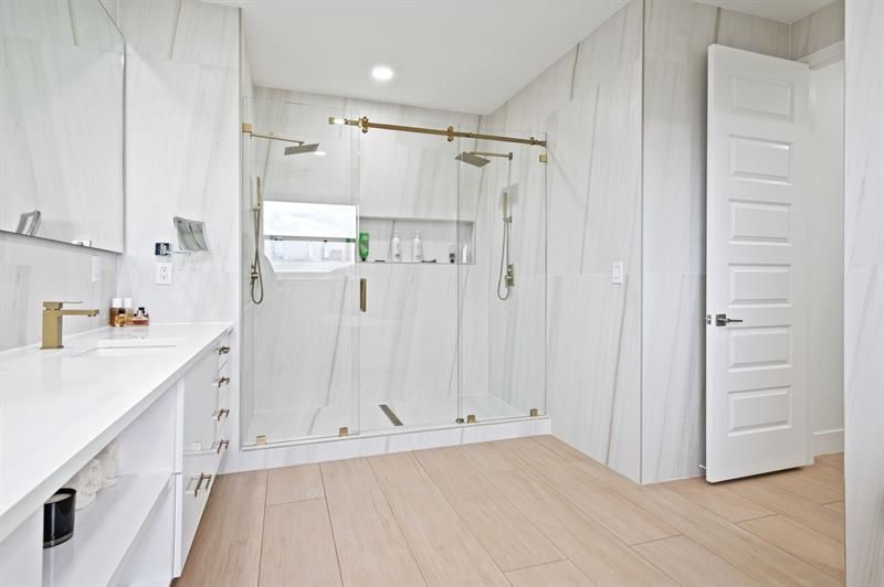 2001 Meadows Drive, Davie, FL 33324 Photo