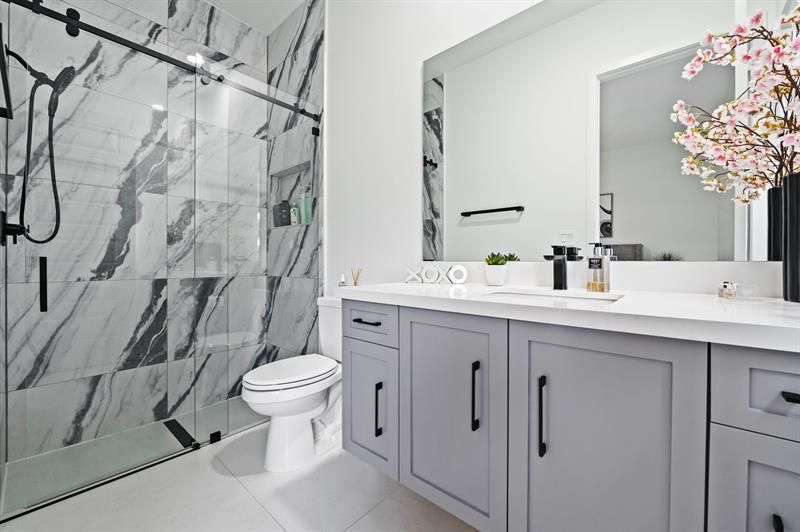 2001 Meadows Drive, Davie, FL 33324 Photo