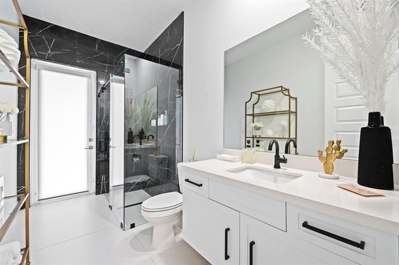 2001 Meadows Drive, Davie, FL 33324 Photo