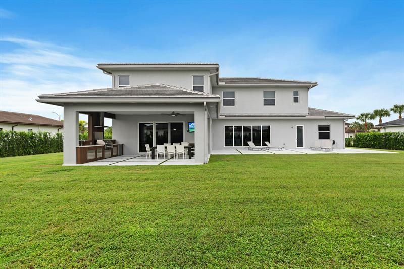 2001 Meadows Drive, Davie, FL 33324 Photo